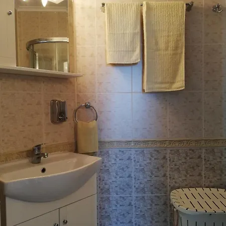 Dea Pasavan شقة رافدا